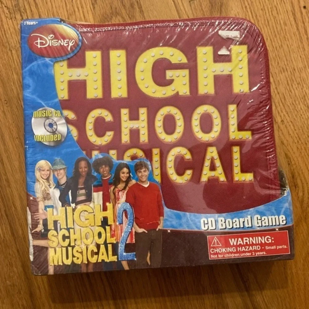 High School Musical 2 CD Board Game NEW